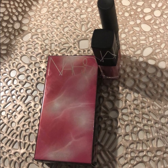 Brand new Nars liquid lipstick with lip counter - Picture 5 of 7